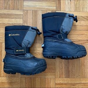 Toddler Boy Sz 8 Columbia winter boots